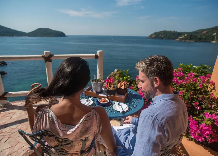 El Murmullo Hotel Zihuatanejo
