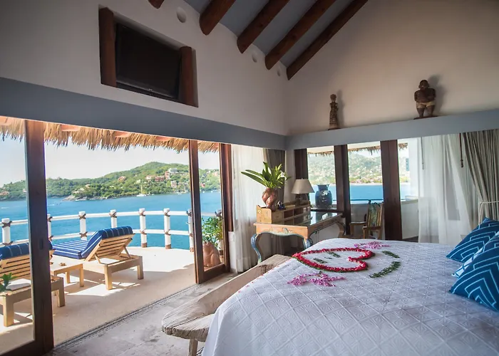 El Murmullo Hotel Zihuatanejo