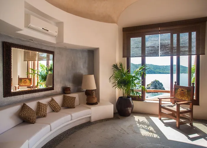 El Murmullo Hotel Zihuatanejo